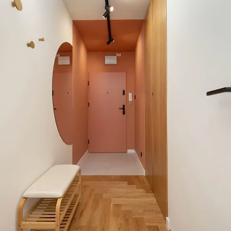 Modern And Unique In The Centre Of By Renters Apartament Wrocław