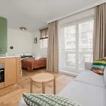 Modern And Unique In The Centre Of By Renters 아파트 *