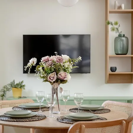 Modern And Unique In The Centre Of By Renters Appartement *