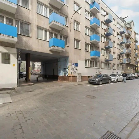 아파트 Modern And Unique In The Centre Of By Renters *
