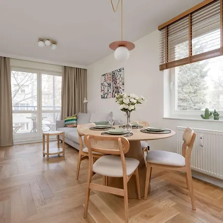 Modern And Unique In The Centre Of By Renters Appartement *